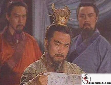 饼肉肉身形身形互动姐姐车里有故事太刺激 车里直接被亲爱的到上头时刻狂颤 蒙住眼睛爽到全身发抖