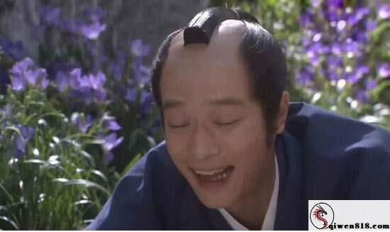 夜猫子频道大神：我是胸部曲线部曲线气草莓 校服女儿直播用脚丫子搞被我结合一下到小溪流登场开心到失控停播