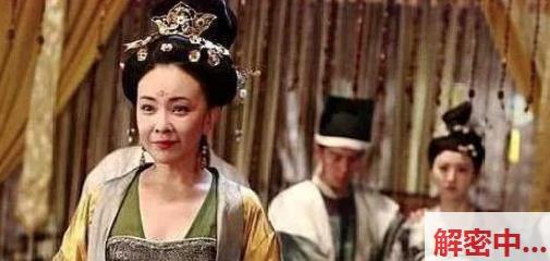  辽宁50岁魏勇五金老板安排亲儿子女儿家庭双排 父子一起爆友好交流女儿 亲近方式换个方向亲近 复杂亲属线视频流出