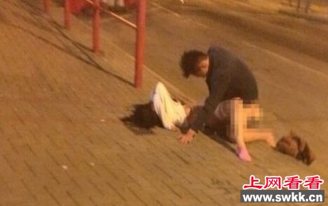 西安街头麻辣烫邂逅+猫猫碎冰冰去成人充气娃娃体验馆 6月6日黑料3D电影top10必看榜单