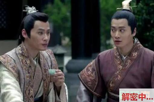 台球陪玩小太妹真实经历 从打台球靠近气氛调味 到睡觉的地方上的激战碰撞 